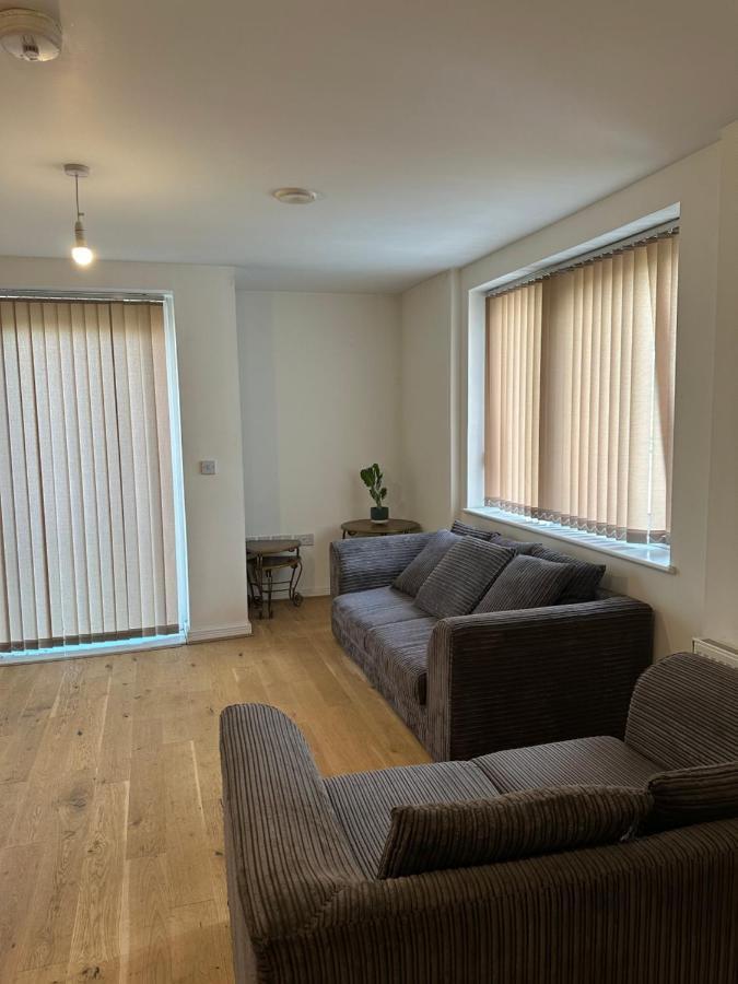 New Build 2 Bedroom With 2 Bath In Londen Buitenkant foto